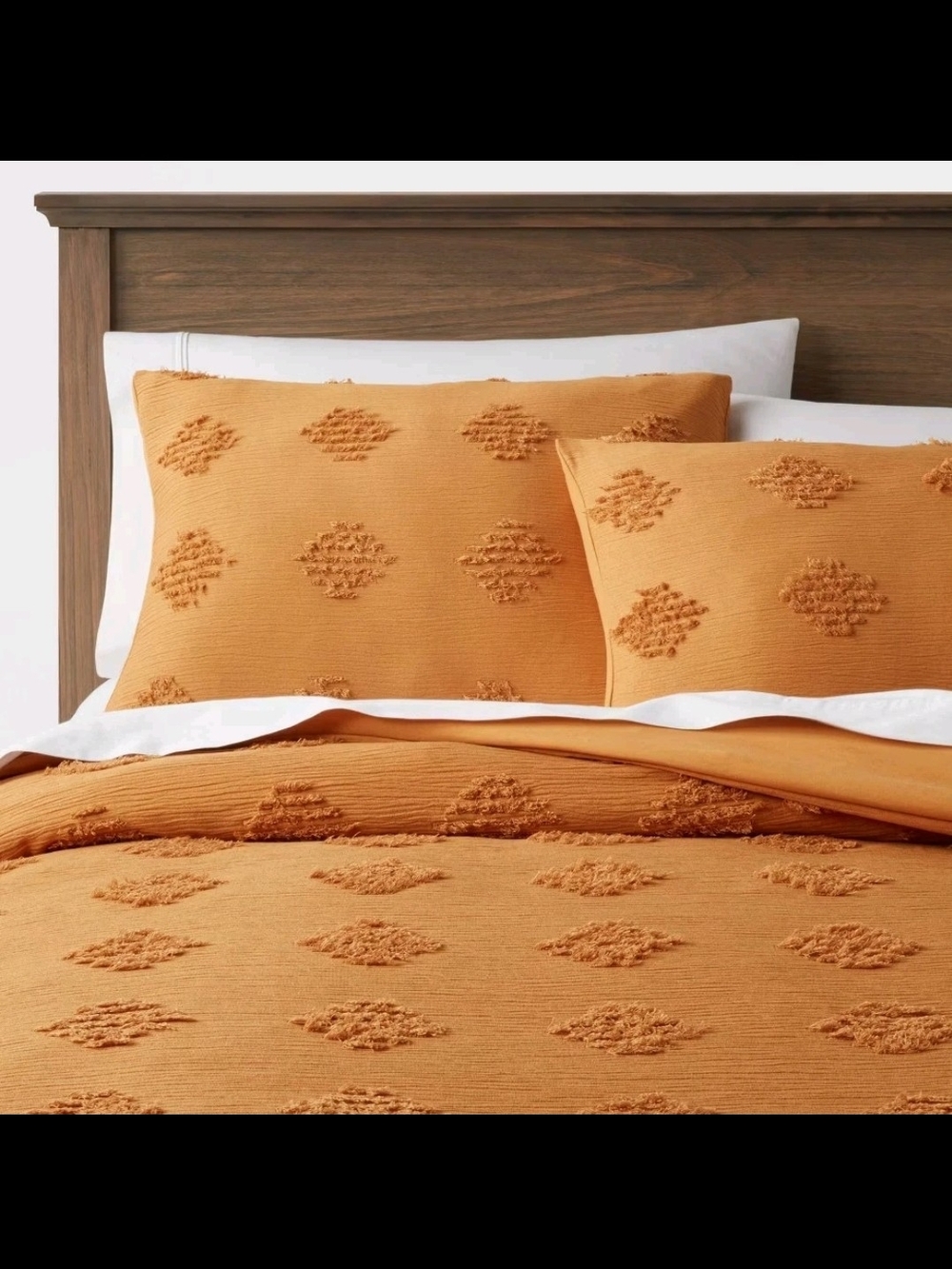 Full/Queen Tufted Diamond Crinkle Duvet Cover and Sham Set Dark Gold Threshold